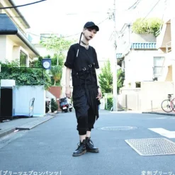 Bottoms><noscript><img width=