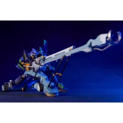 Plastic Models><noscript><img width=