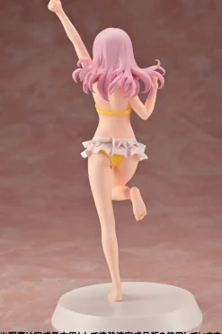 Plastic Models><noscript><img width=