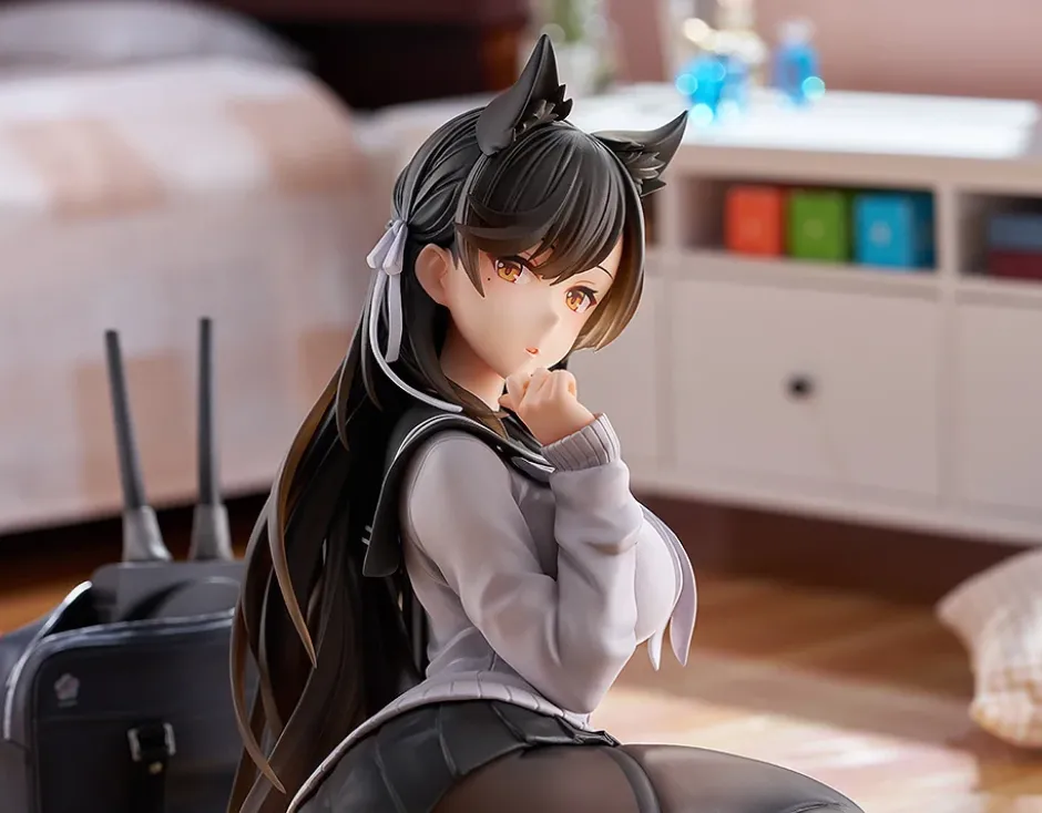 Azur Lane Atago: School Traumerei Ver. 1/7 Scale Figure Hot