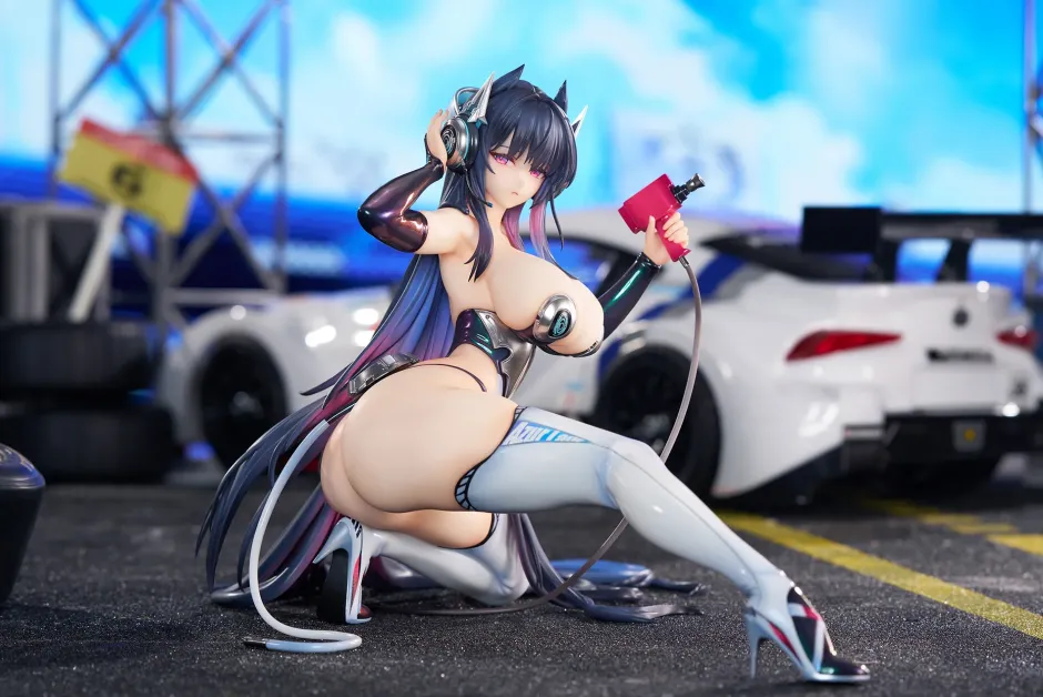 Bishoujo Figures|Scale Figures>Azur Lane Strasbourg: Faerie of the Race Circuit Ver. 1/7 Scale Figure