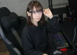Eyewear><noscript><img width=