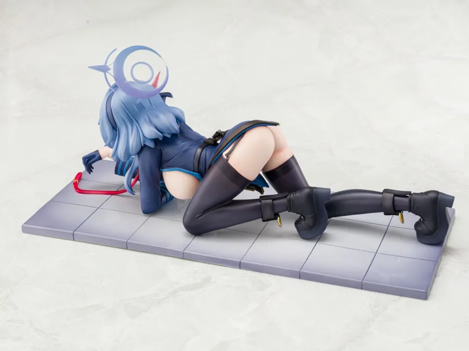 Blue Archive Ako: Memorial Lobby Ver. 1/7 Scale Figure Outlet