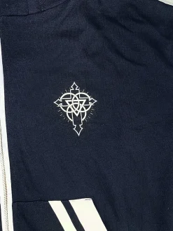 Jackets & Hoodies><noscript><img width=