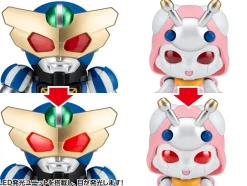 Plastic Models><noscript><img width=