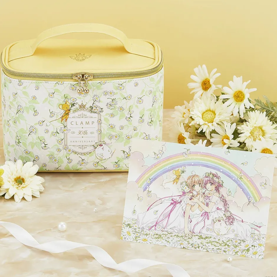 CLAMP 30th Anniversary Vanity Pouch & Illustration Card Set Online