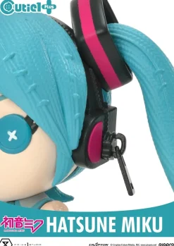Soft Vinyl Figures><noscript><img width=