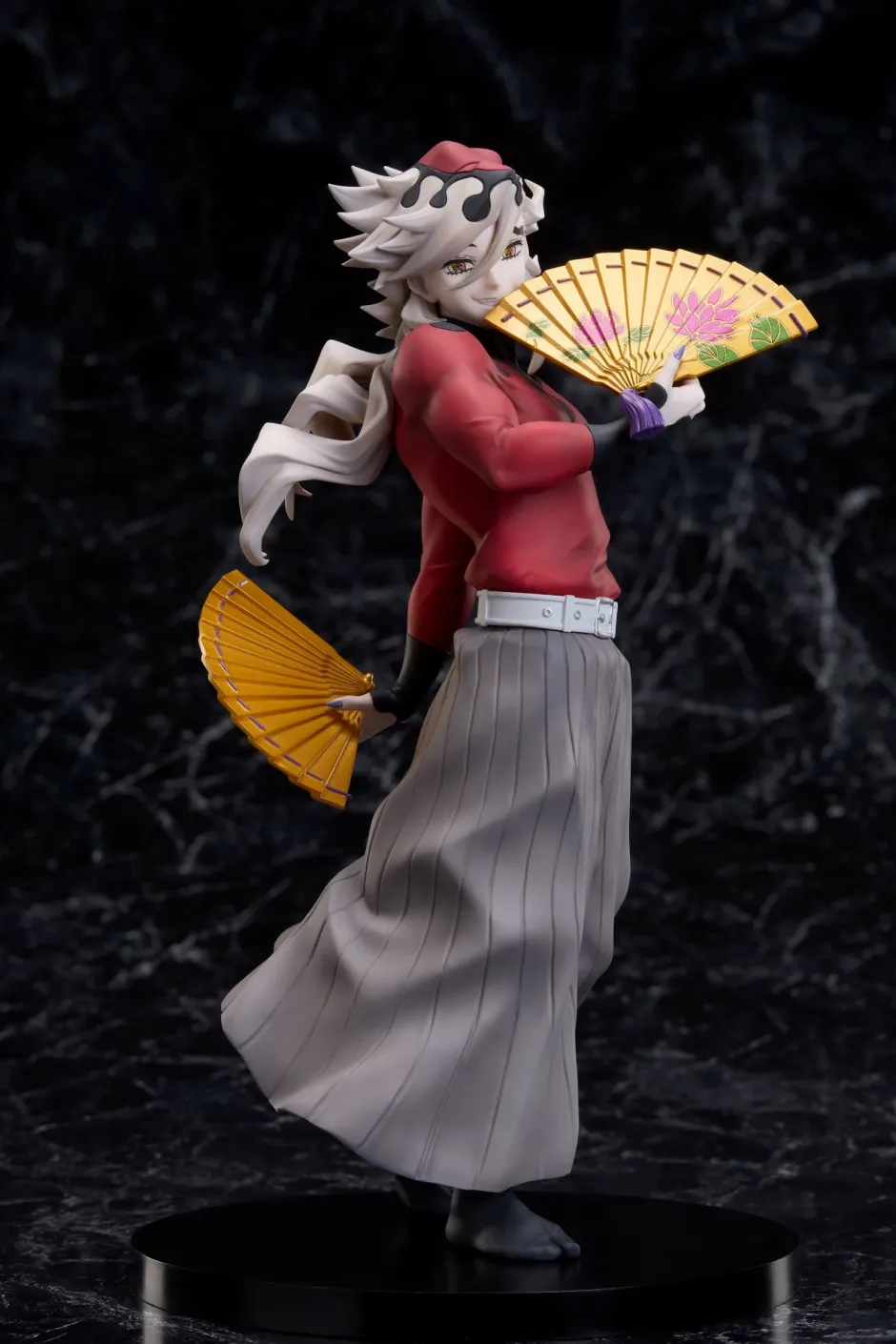 Demon Slayer: Kimetsu no Yaiba Douma Non-Scale Figure Hot