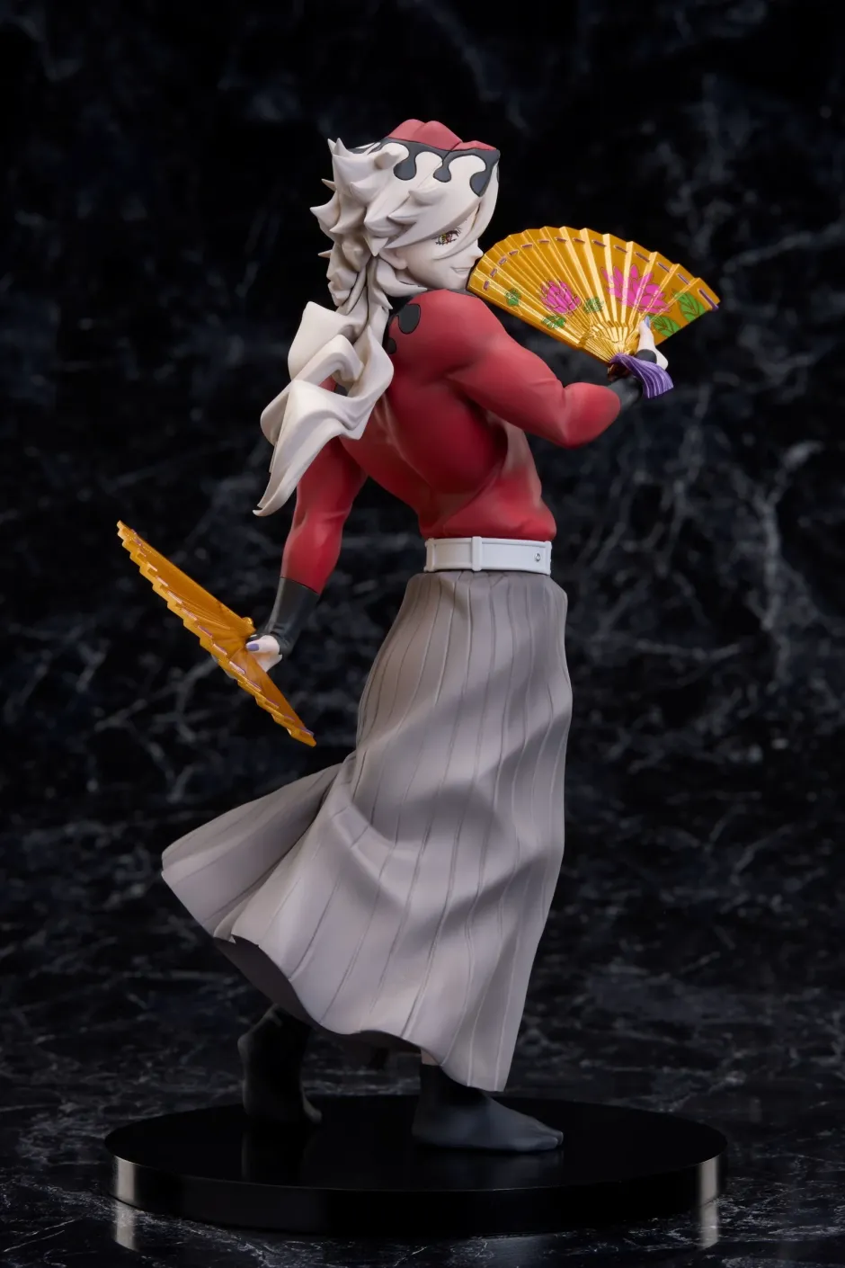 Demon Slayer: Kimetsu no Yaiba Douma Non-Scale Figure Hot
