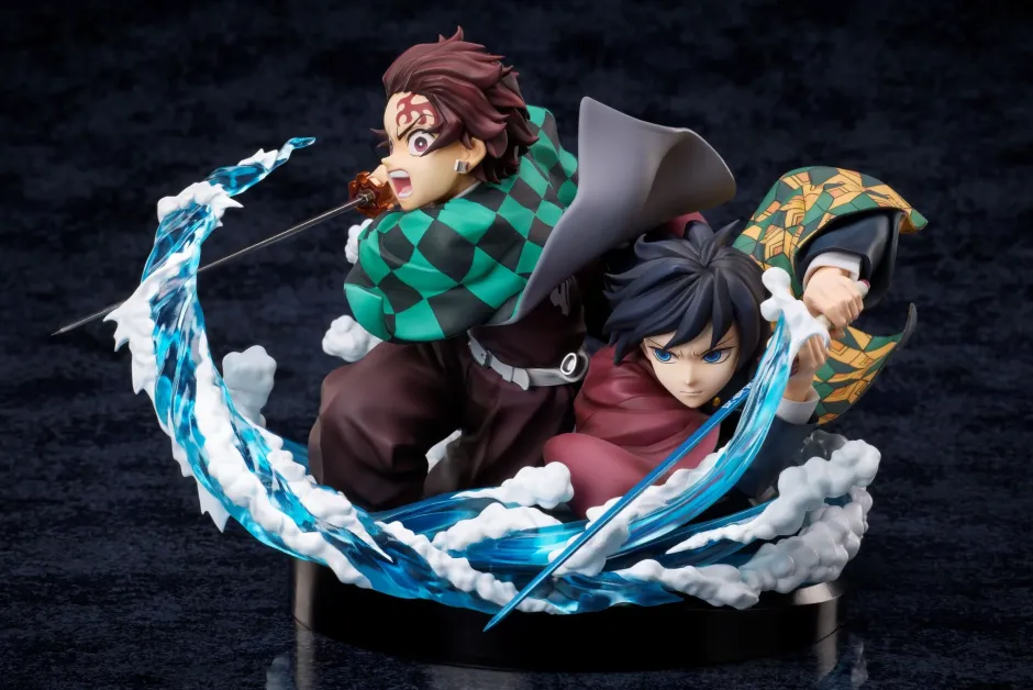 Demon Slayer: Kimetsu no Yaiba Tanjiro & Giyu Non-Scale Figure Sale