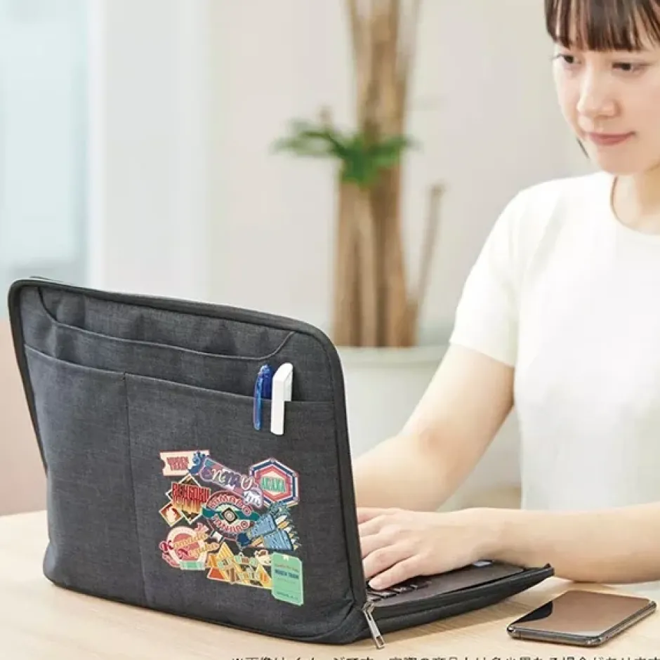 Demon Slayer: Kimetsu no Yaiba Laptop Case Outlet