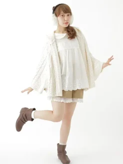 earth music&ecology Laced Hem Shorts New