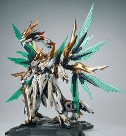 Plastic Models><noscript><img width=