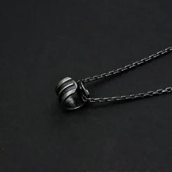 Jewelry & Hair Accessories>Final Fantasy XVI House Rosfield Silver Ear Cuff Pendant