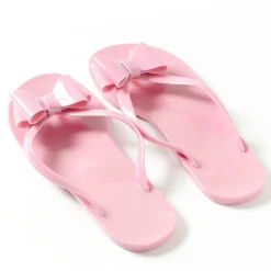 Footwear><noscript><img width=