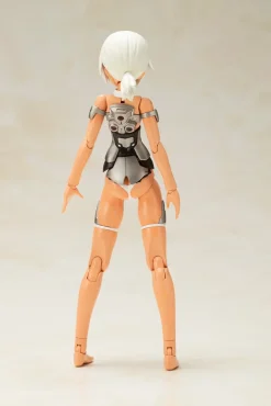 Plastic Models><noscript><img width=