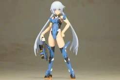 Plastic Models><noscript><img width=