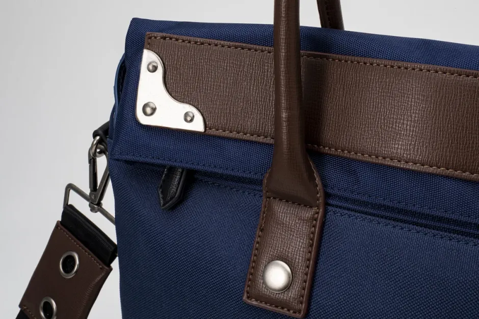 Bags & Wallets>God Eater Soma Schicksal Shoulder Bag