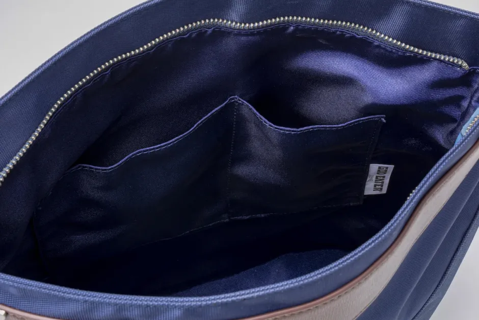 Bags & Wallets>God Eater Soma Schicksal Shoulder Bag