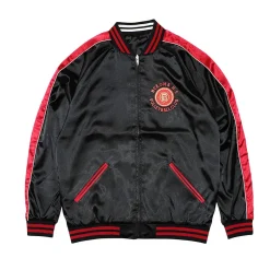 Jackets & Hoodies><noscript><img width=