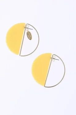 Honey Salon Acrylic Round Earrings Clearance