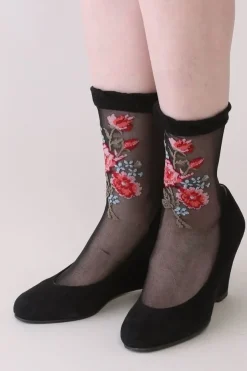 Footwear><noscript><img width=