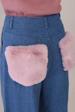 Bottoms><noscript><img width=