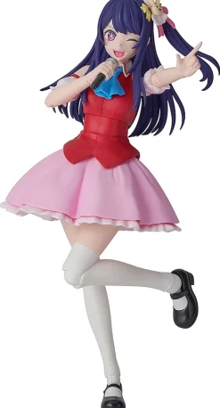 Plastic Models><noscript><img width=