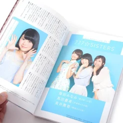 Anime & Manga Magazines><noscript><img width=