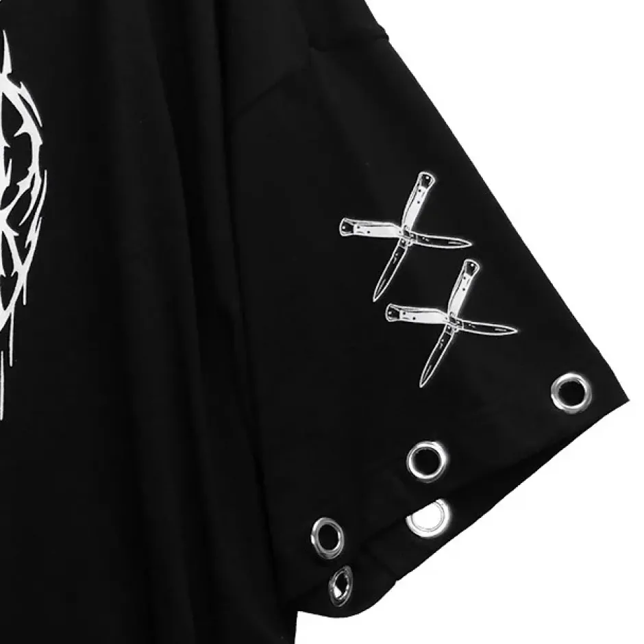 LISTEN FLAVOR Cutting Through Heart Eyelet Chain Top Sale