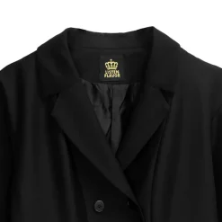 Jackets & Hoodies><noscript><img width=
