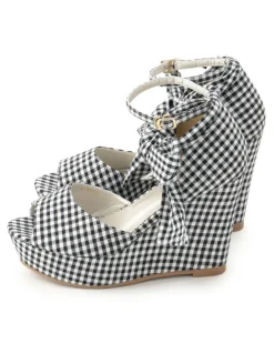 Footwear><noscript><img width=