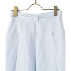 Bottoms><noscript><img width=