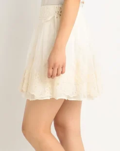 Bottoms><noscript><img width=