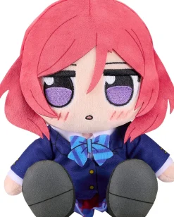 Medium Plushies><noscript><img width=
