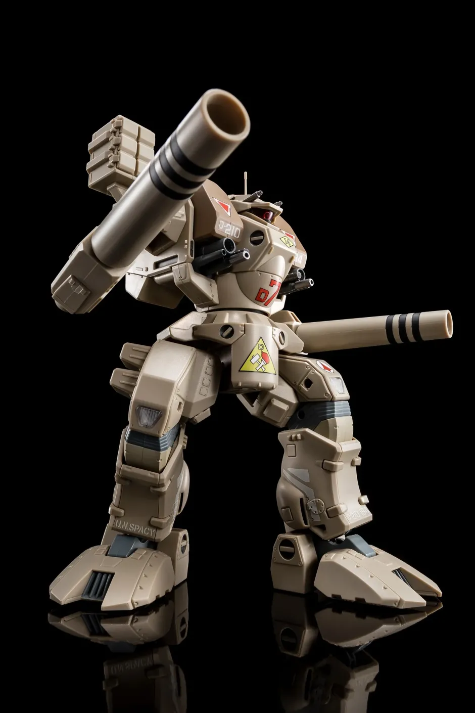 Macross MBR-04-Mk.VI Destroid Tomahawk 1/60 Scale Action Figure (Re-run) Hot