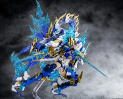 Plastic Models><noscript><img width=