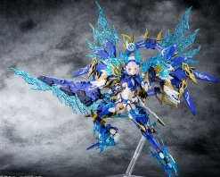 Plastic Models><noscript><img width=