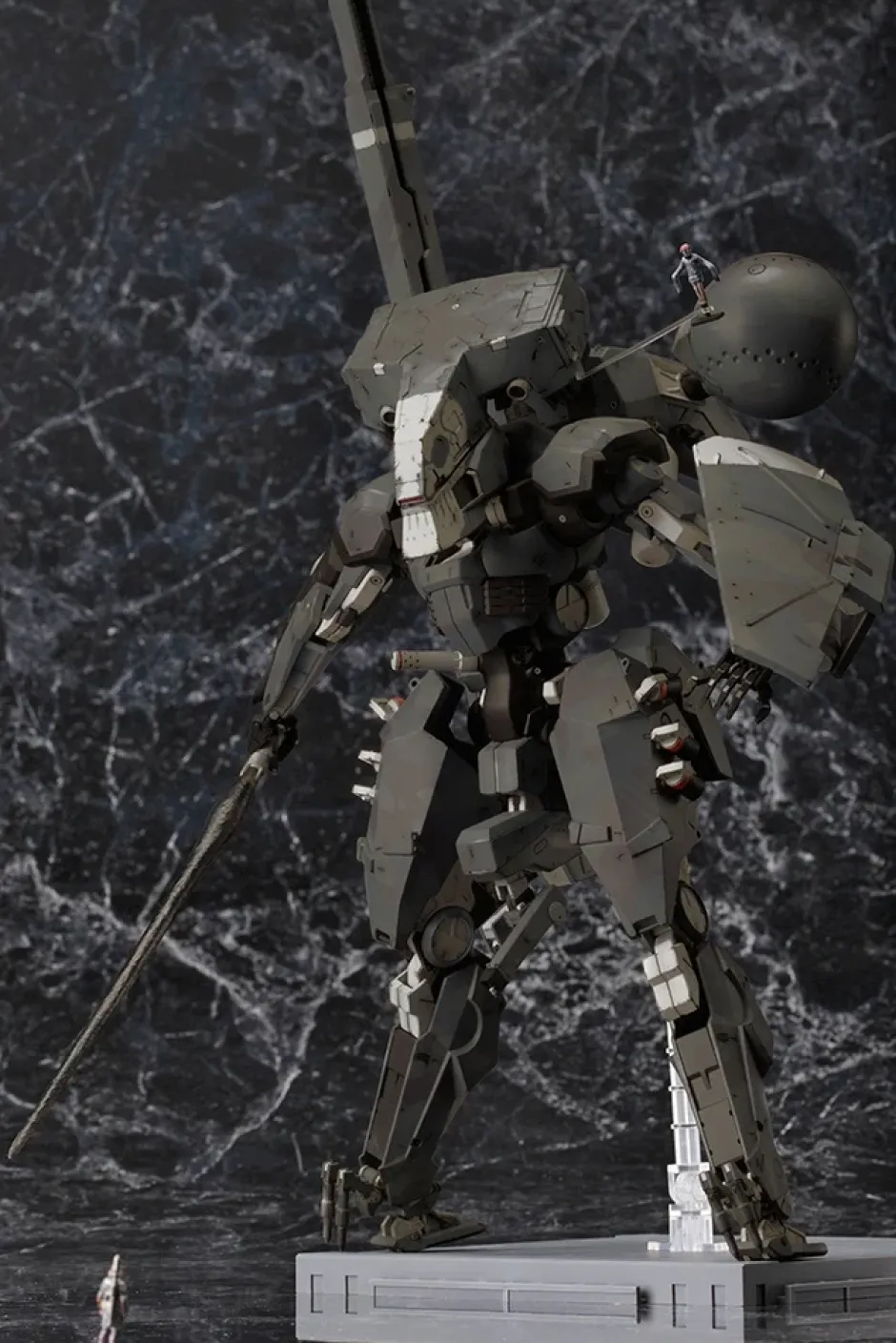 Plastic Models>Metal Gear Solid V: The Phantom Pain Metal Gear Sahelanthropus Black Ver. (Re-run)