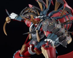Plastic Models><noscript><img width=