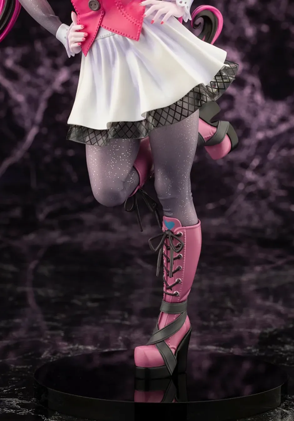 Scale Figures>Monster High Bishoujo Statue Draculaura