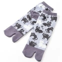 Roomwear & Sleepwear|Footwear>Nagomi Modern Women's Tabi Socks - Mattari Neko