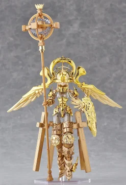Plastic Models><noscript><img width=