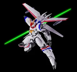 Plastic Models><noscript><img width=