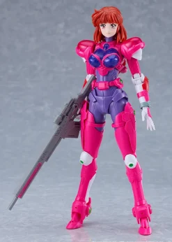 Plastic Models><noscript><img width=