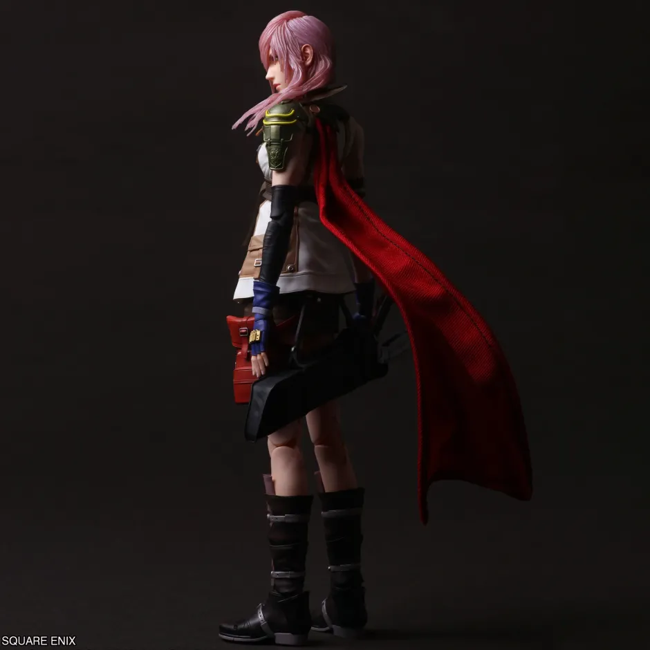 Play Arts Shin Final Fantasy XIII Lightning Online