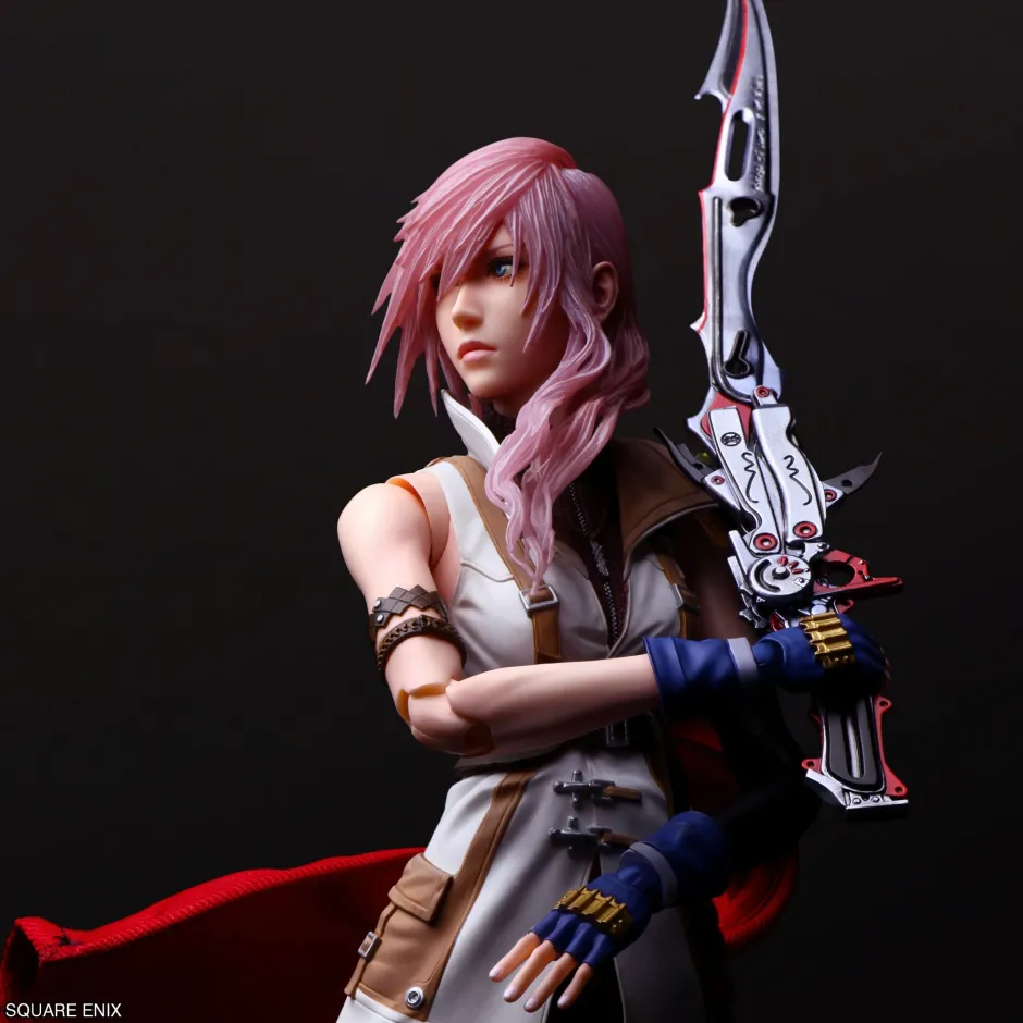 Play Arts Shin Final Fantasy XIII Lightning Online
