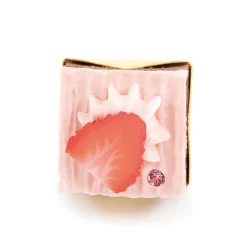 Q-pot. Strawberry Chocolate Petit Cake Ring Discount