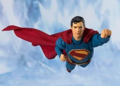 Action Figures><noscript><img width=