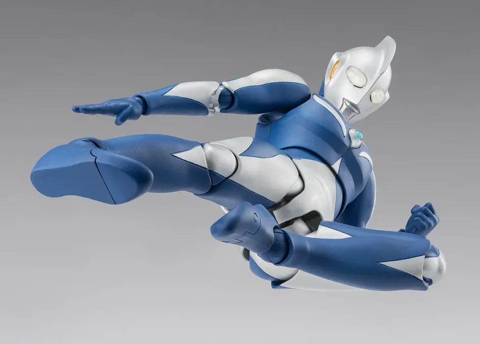 Action Figures>S.H.Figuarts Ultraman Cosmos Luna Mode
